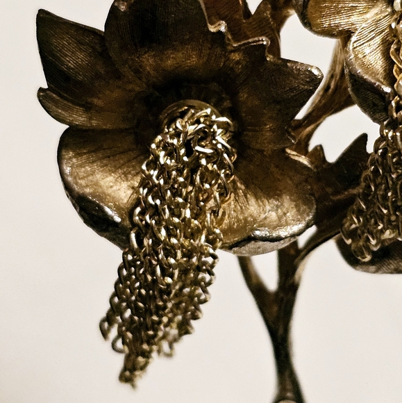 VTG HAR Hargo Double Flower Dangle Chain Tassells Goldtone 2.5" Brooch Pin - Picture 5 of 12